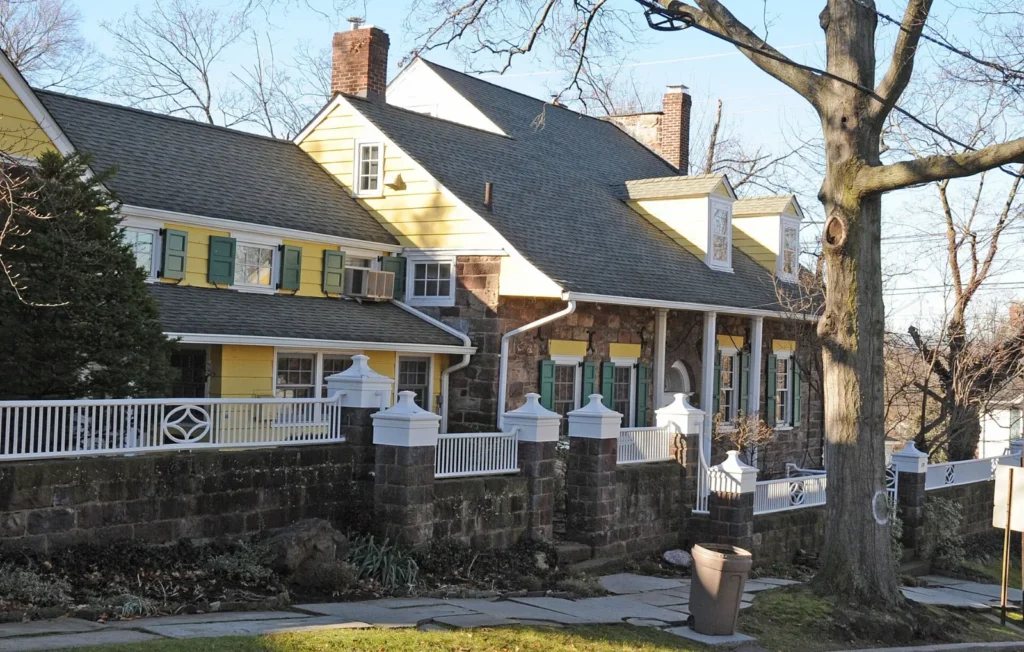 The Cole-Allaire House, an 18th-century stone house in Leonia, New Jersey